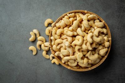 raw-cashews-nuts-bowl-dark-background_1150-45356